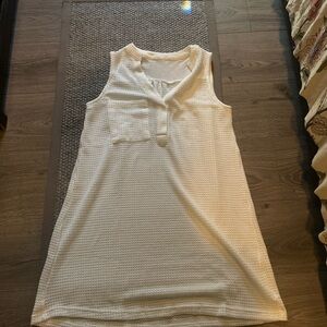 Cupshe White Ribbed Sleeveless Sundress with V-Neck